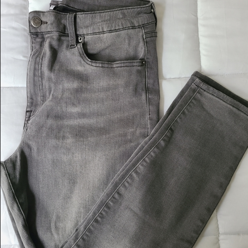 EUC Pistola Skinny-Stretch Jeans